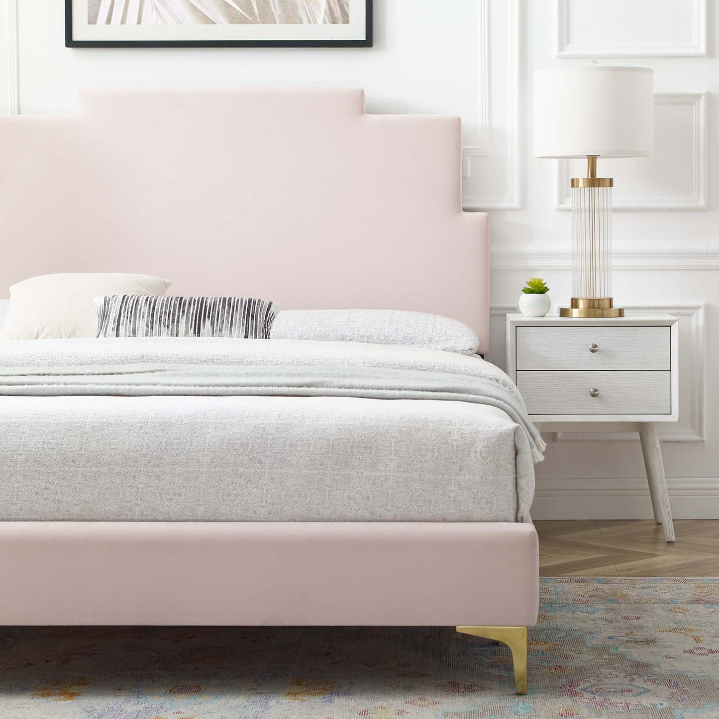 Lindsey Performance Velvet Queen Platform Bed, Velvet, Pink, 22559