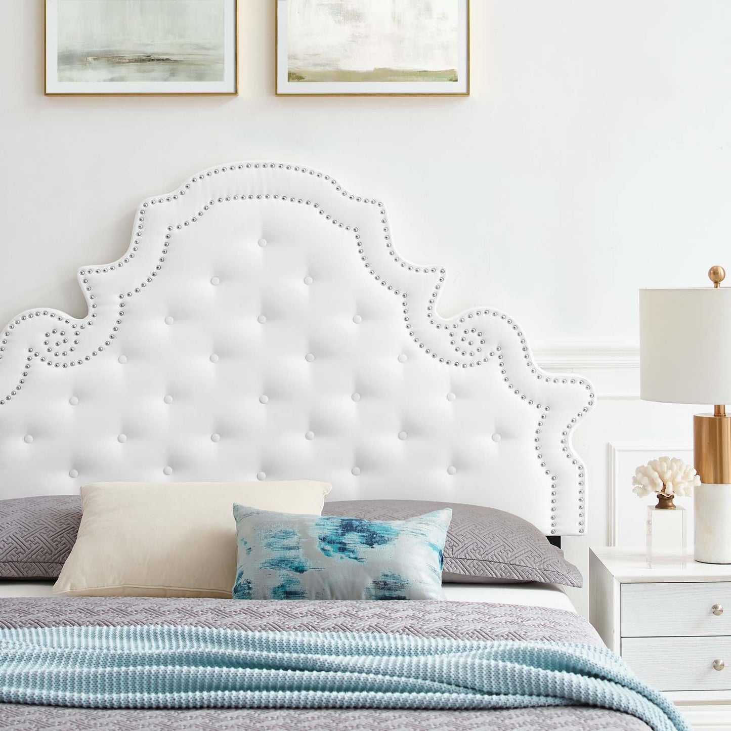 Gwyneth Tufted Performance Velvet Full Platform Bed, Velvet, White, 22737