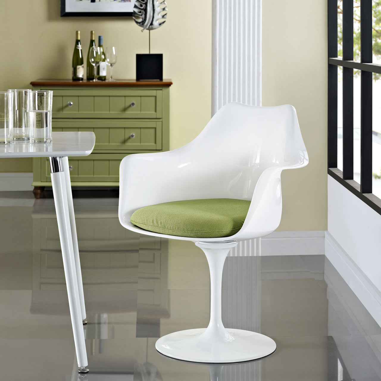 Lippa Dining Armchair in Green