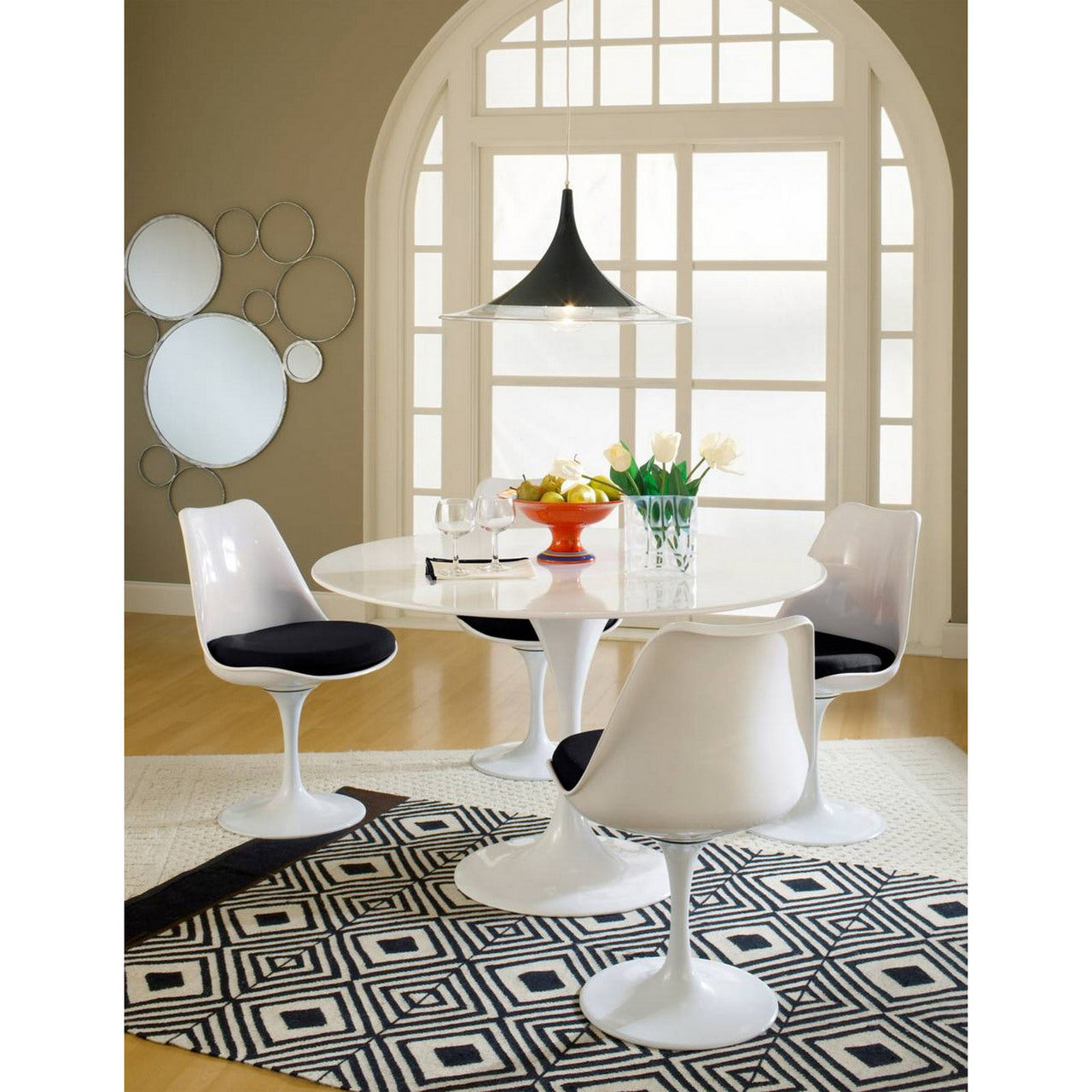 Lippa Dining Side Chair Set of 4 in Black