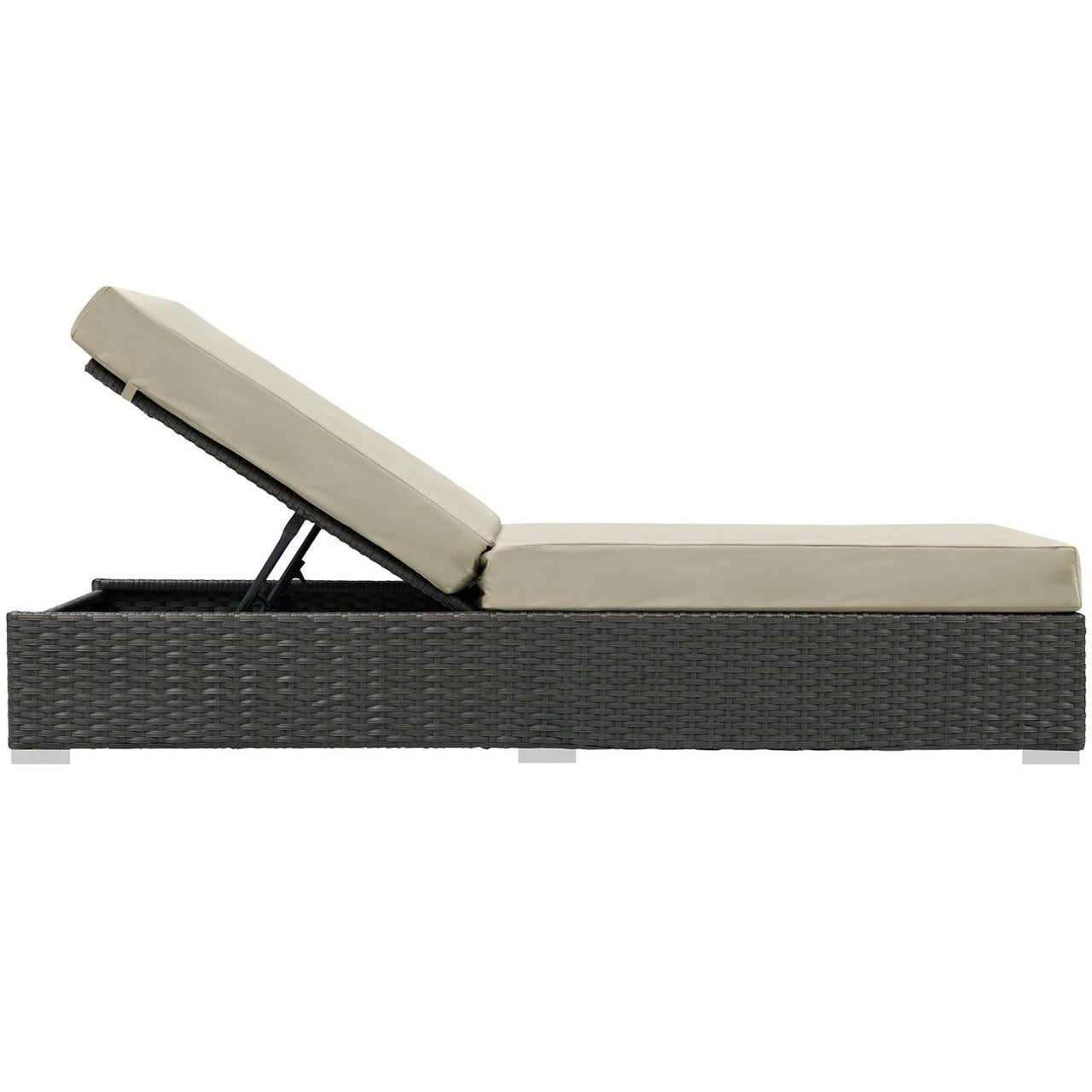 Sojourn Outdoor Patio Sunbrella Chaise Lounge, Beige, Rattan 9758