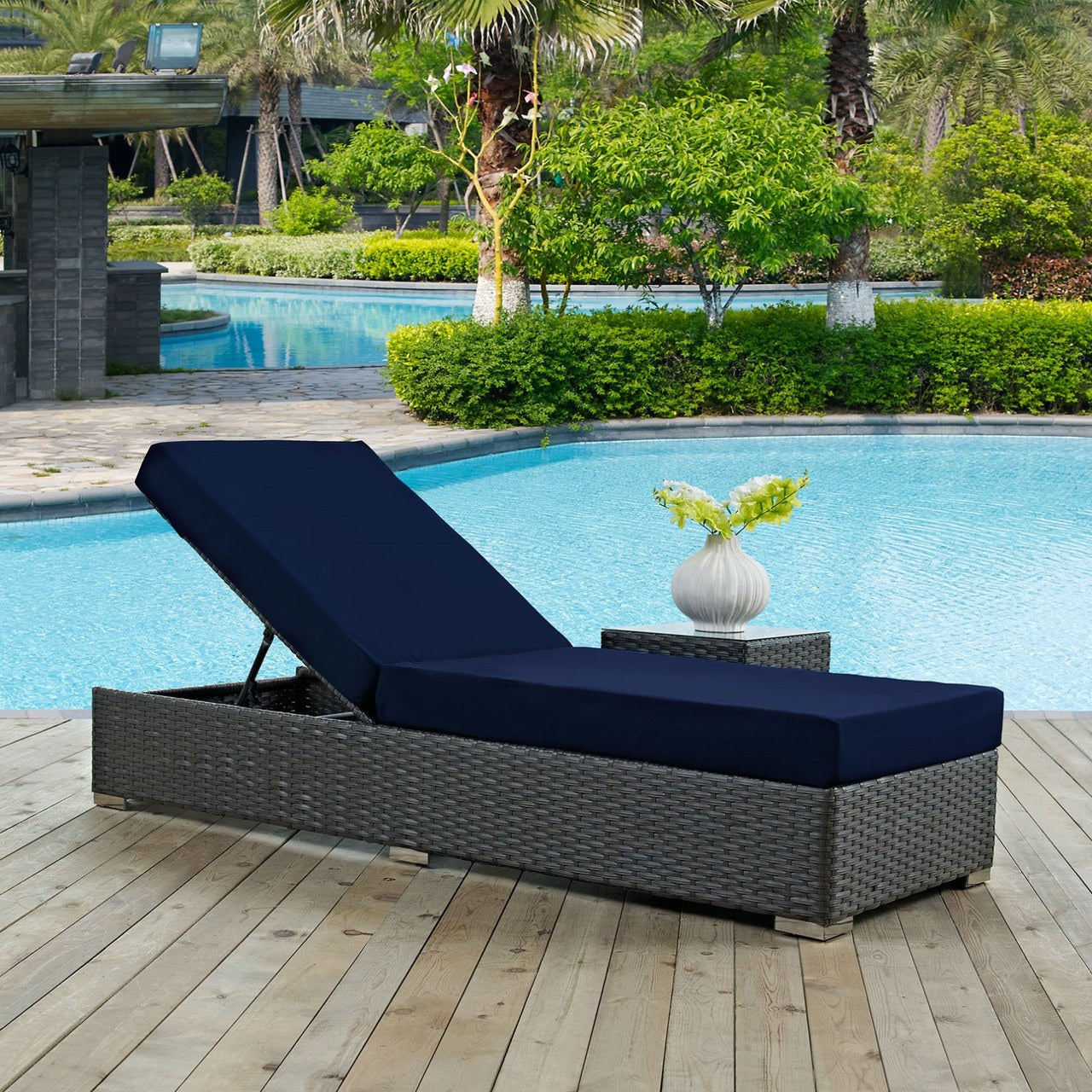 Sojourn Outdoor Patio Sunbrella Chaise Lounge, Navy, Rattan 9759