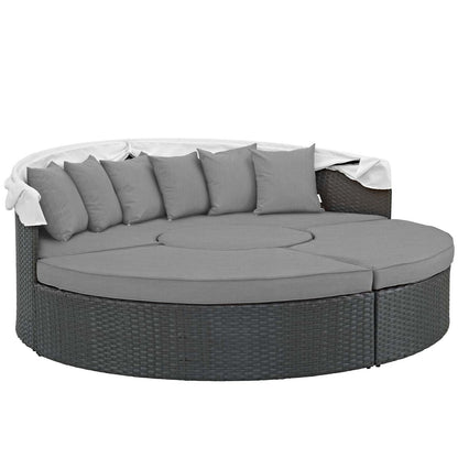 Sojourn Outdoor Patio Sunbrella® Daybed, Sunbrella Rattan Wicker, Grey Gray 13450