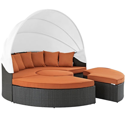 Sojourn Outdoor Patio Sunbrella Daybed, Orange, Rattan 10001
