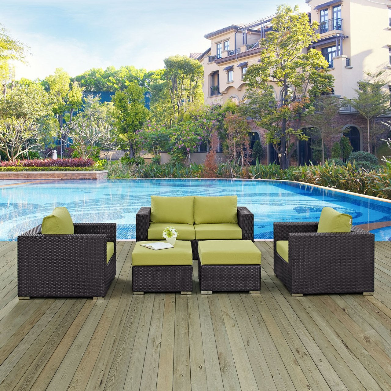 Convene Five PCS Outdoor Patio Sofa Set, Green, Rattan 10375