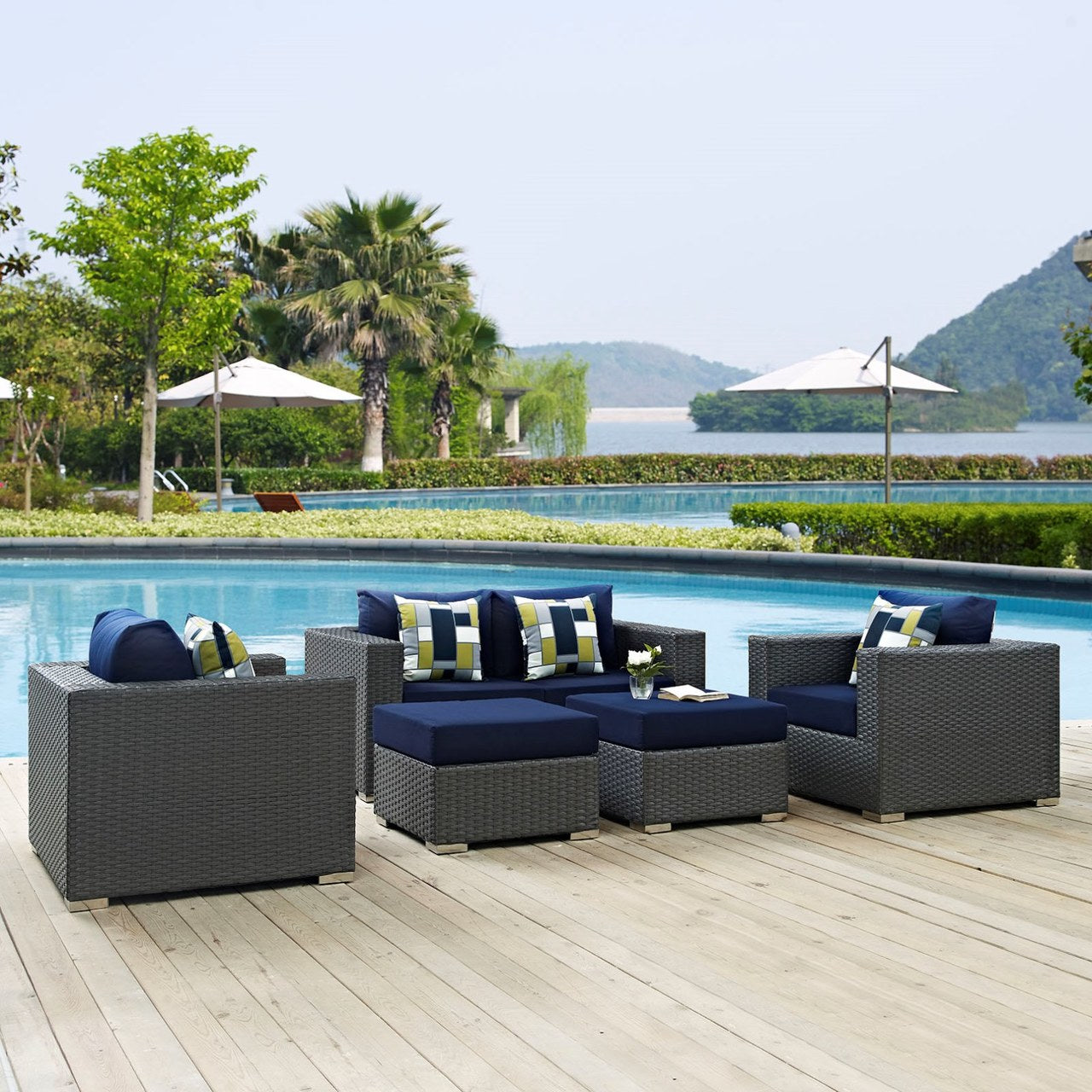 Sojourn Five PCS Outdoor Patio Sunbrella Sectional Set, Navy, Rattan 11131