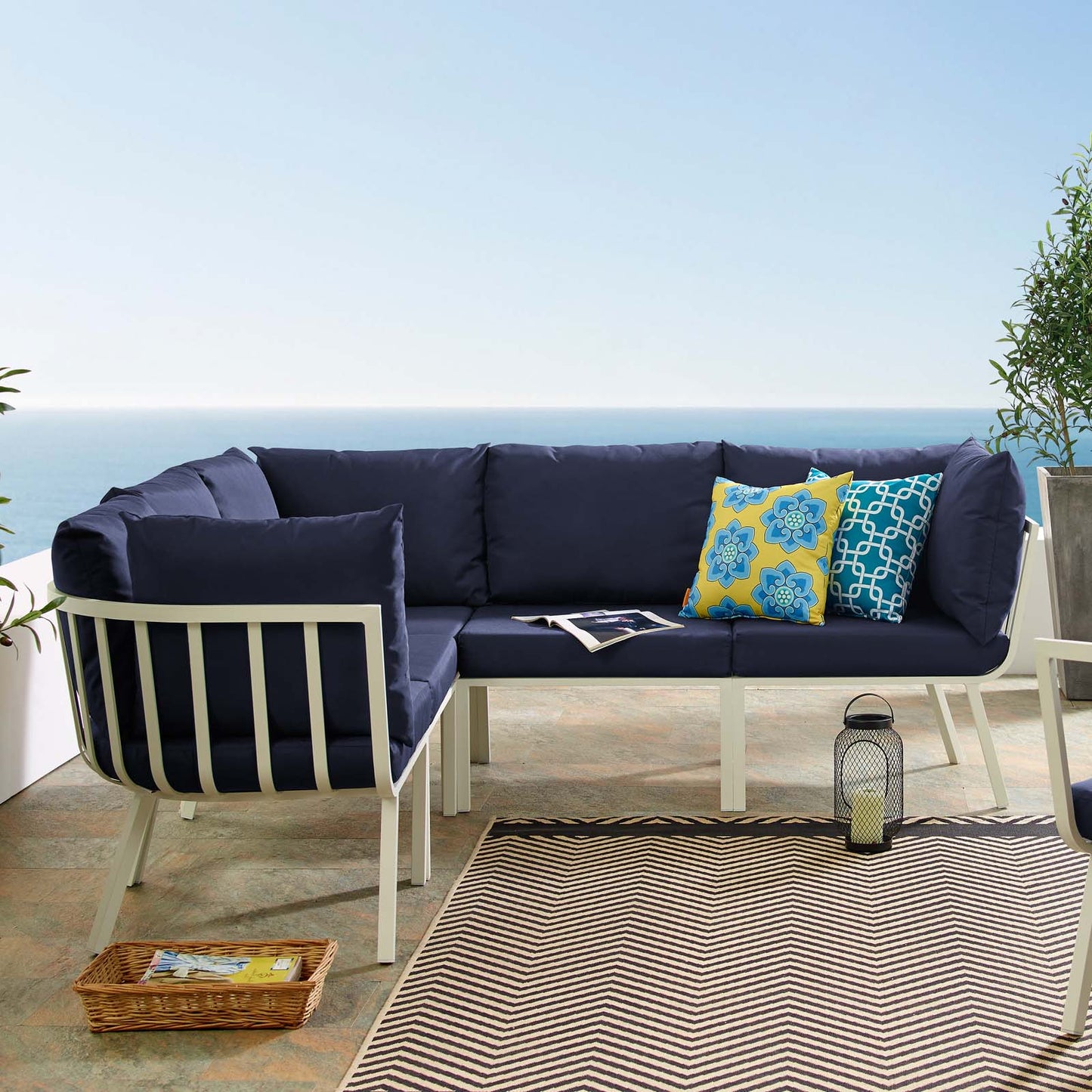 Riverside 5 Piece Outdoor Patio Aluminum Sectional, Aluminum, Metal, Steel, White Blue Navy, 18454