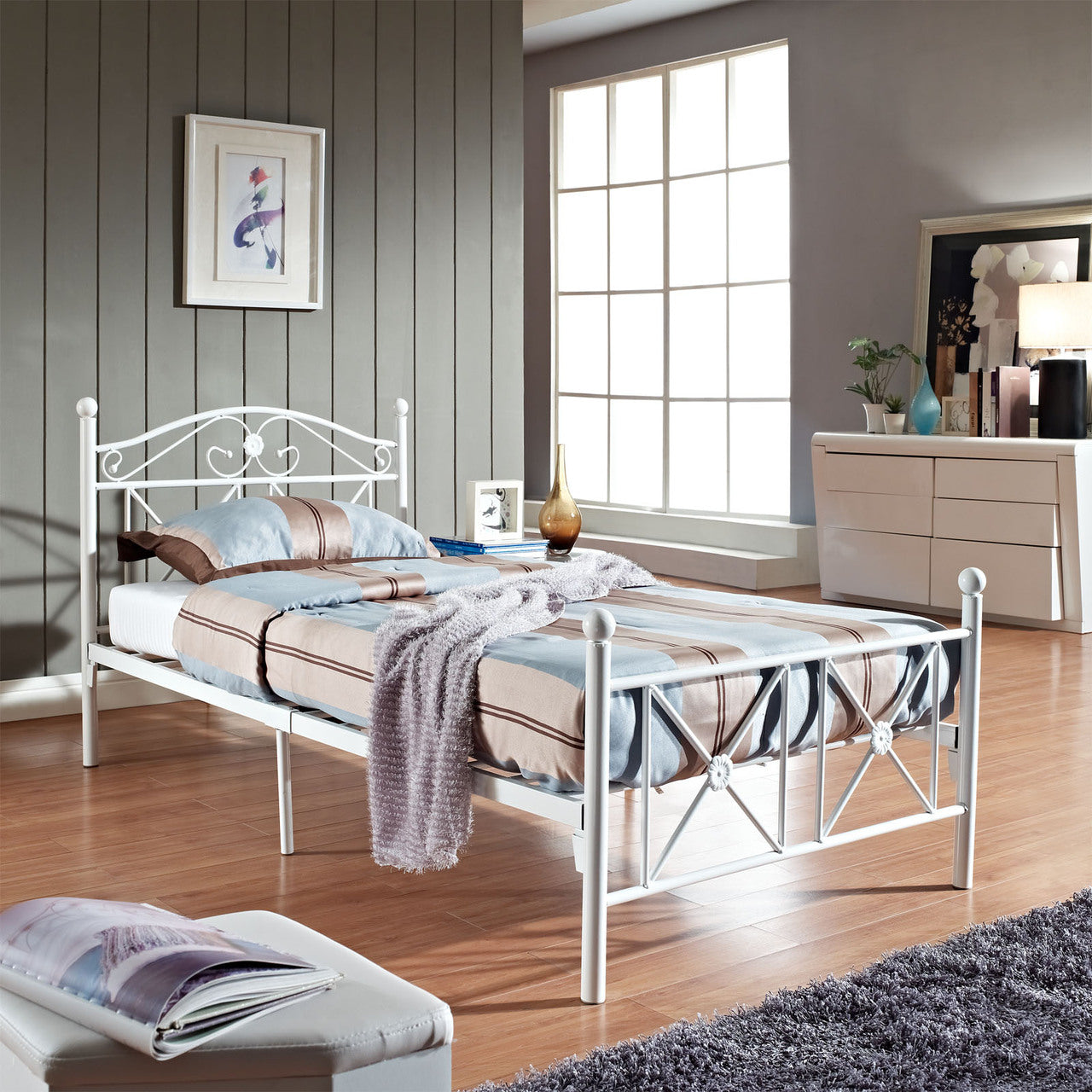 Cottage Bed Frame in White