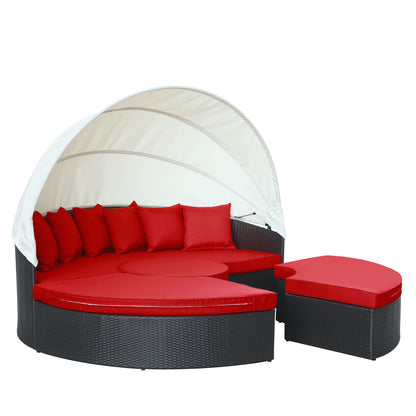 Quest Canopy Daybed in Espresso Red