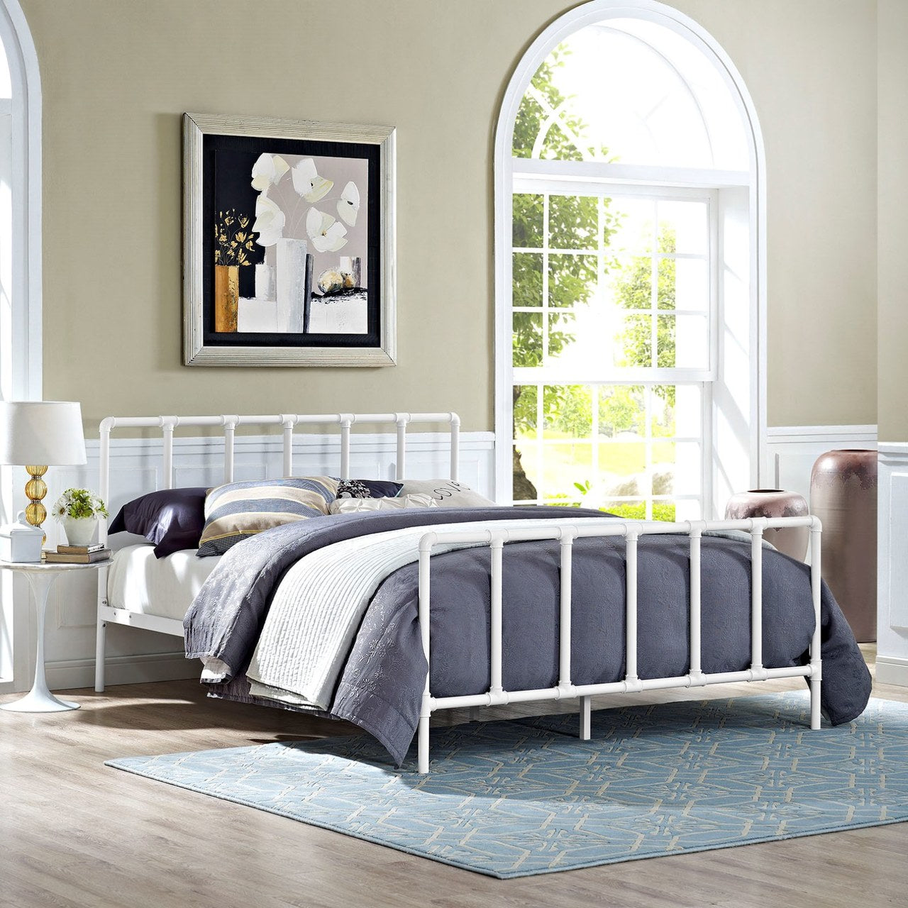 Dower Queen Stainless Steel Bed, White, Metal 12297