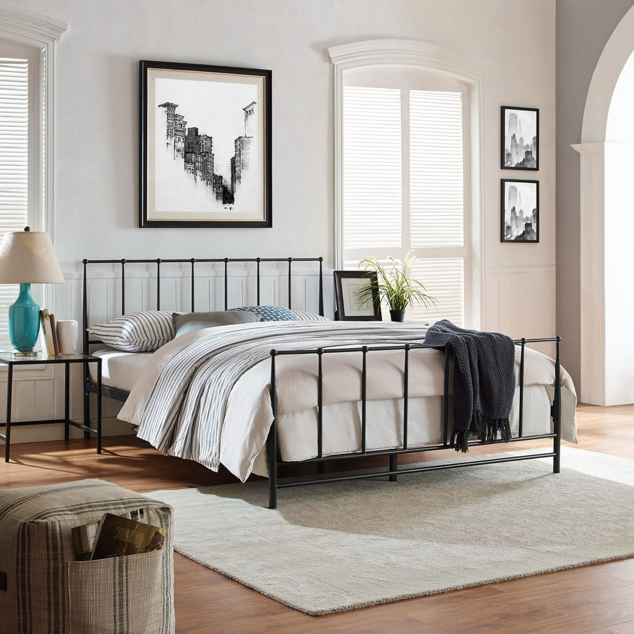 Estate Queen Bed, Brown, Metal 12394