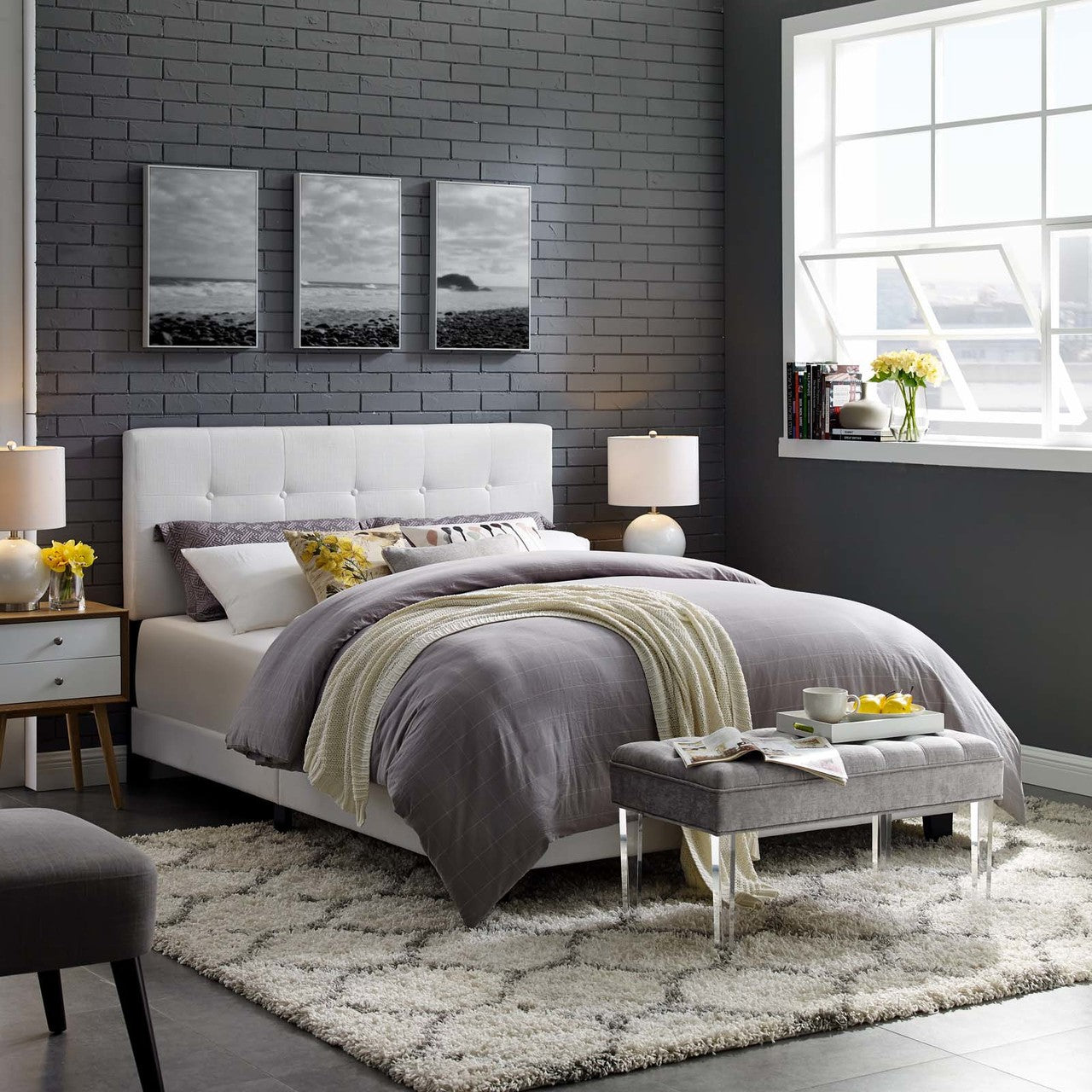 Amira Full Upholstered Fabric Bed, Full Size, Fabric, White, 15517