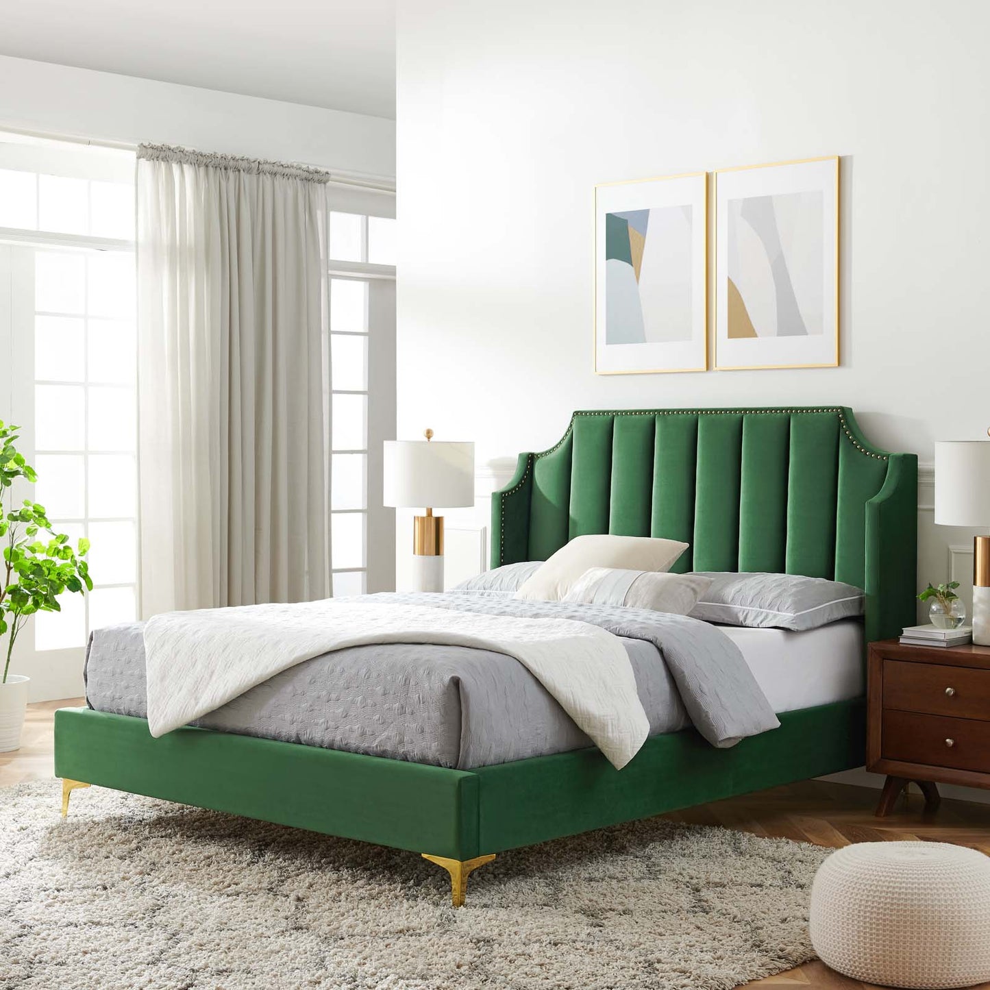 Daniella Performance Velvet Queen Platform Bed, Velvet, Green, 22288