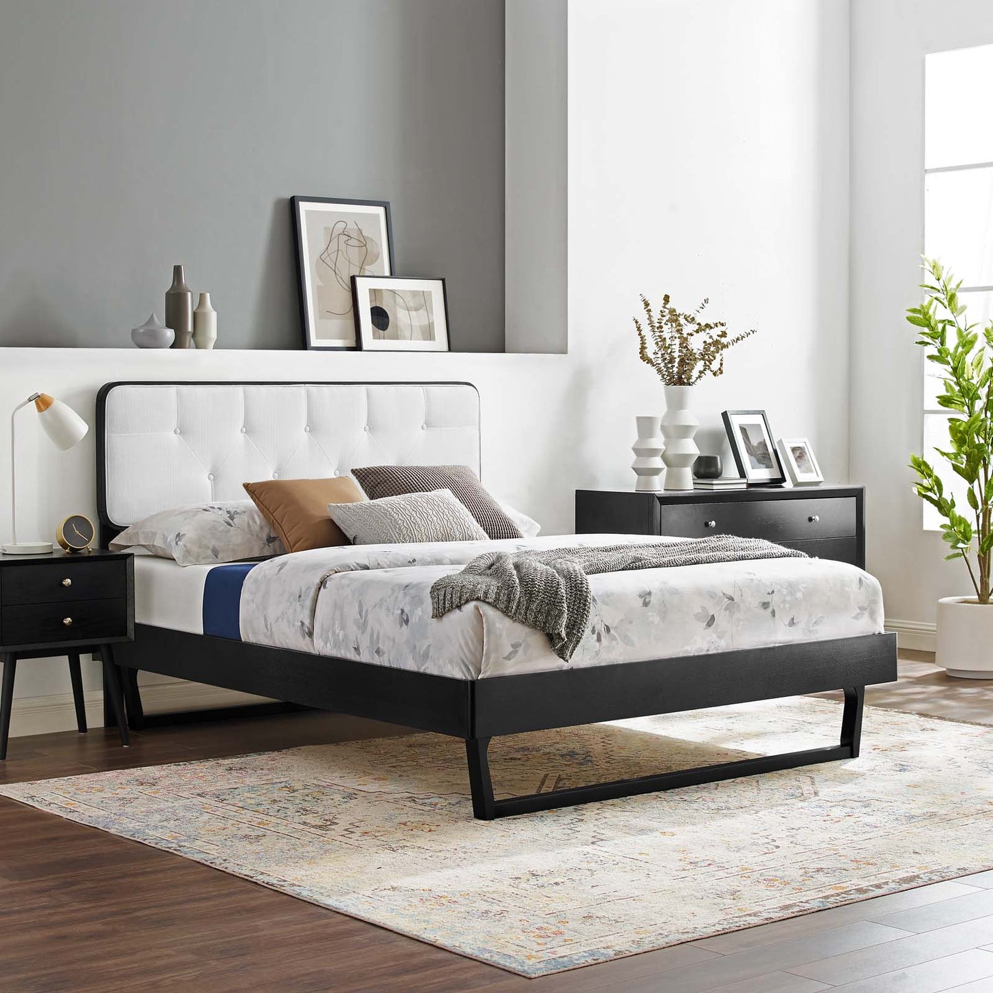Bridgette King Wood Platform Bed With Angular Frame, Wood, Black White, 22474