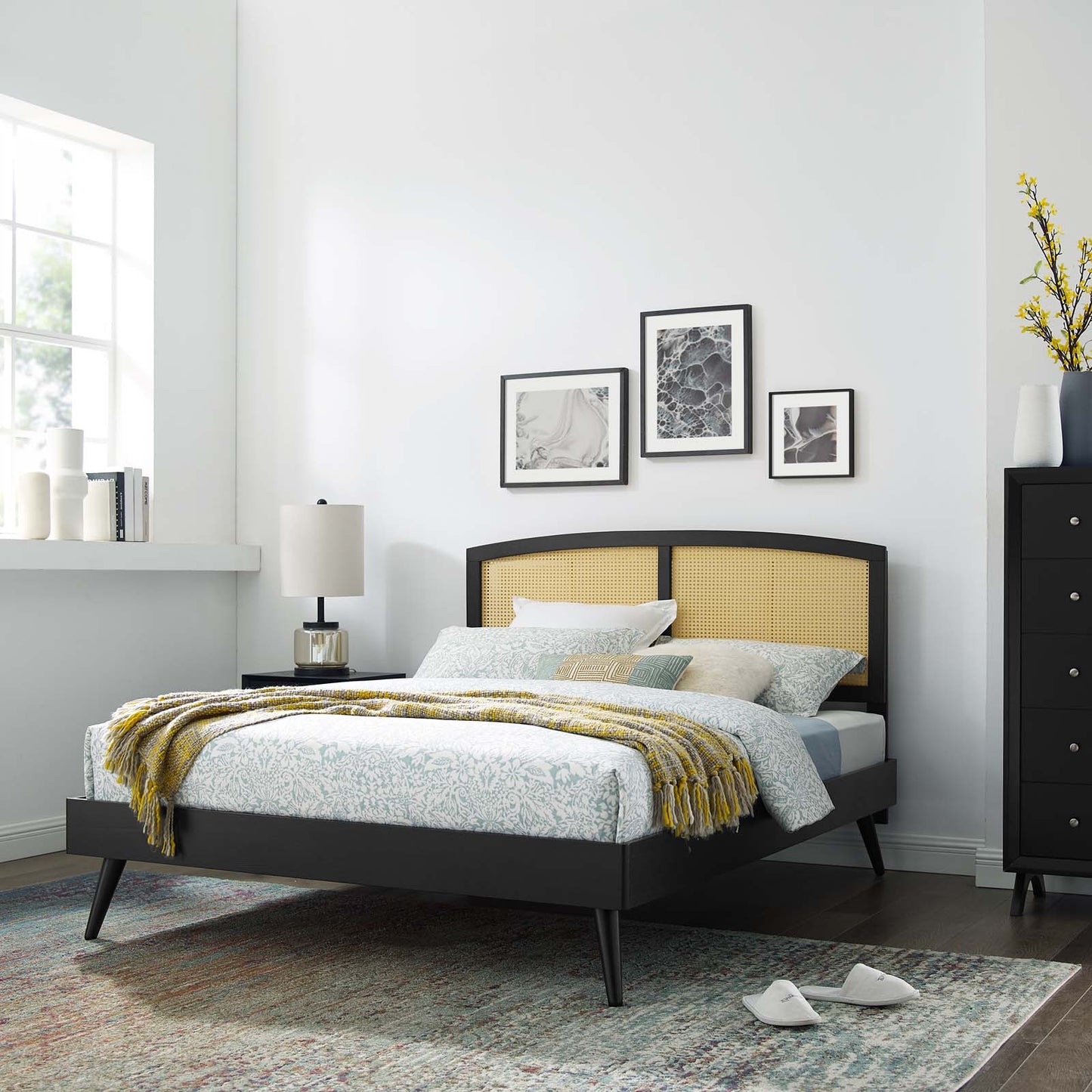Sierra Cane and Wood Full Platform Bed With Splayed Legs, Wood, Black, 22545