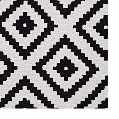 Alika Abstract Diamond Trellis 8x10 Area Rug, Fabric, Multi White Black 14745