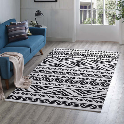 Haku Geometric Moroccan Tribal 5x8 Area Rug, Fabric, Multi White 14756