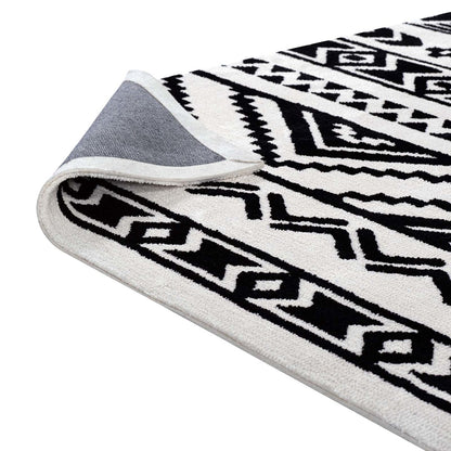 Haku Geometric Moroccan Tribal 8x10 Area Rug, Fabric, Multi White 14757