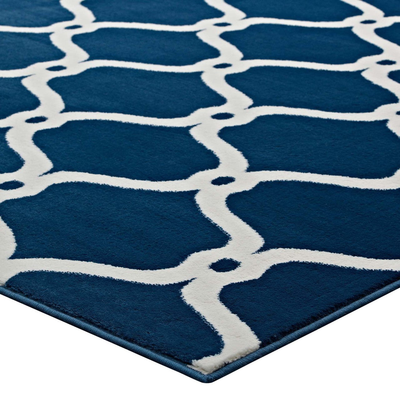 Beltara Chain Link Transitional Trellis 5x8 Area Rug, Fabric, Multi Navy Blue 14895