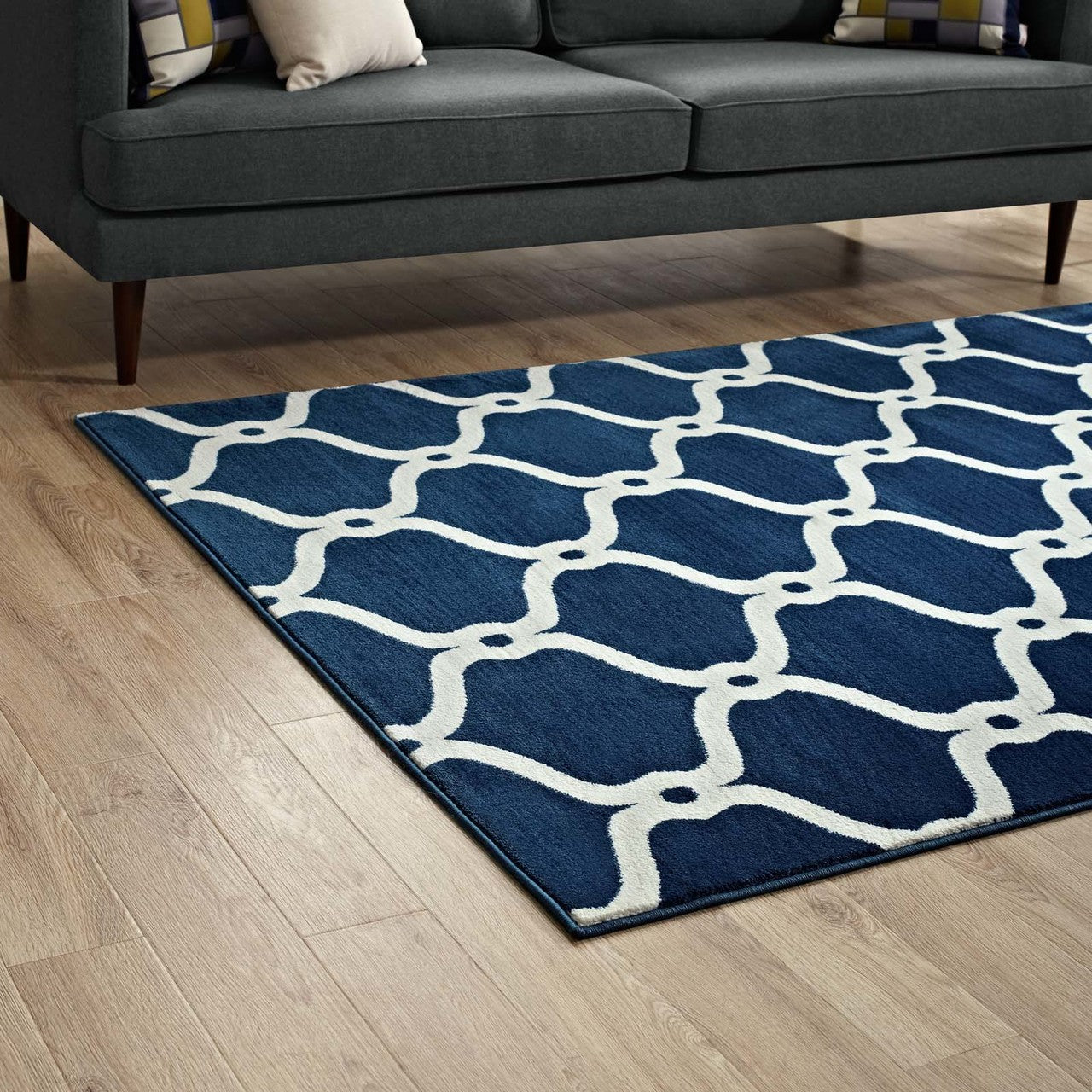 Beltara Chain Link Transitional Trellis 5x8 Area Rug, Fabric, Multi Navy Blue 14895