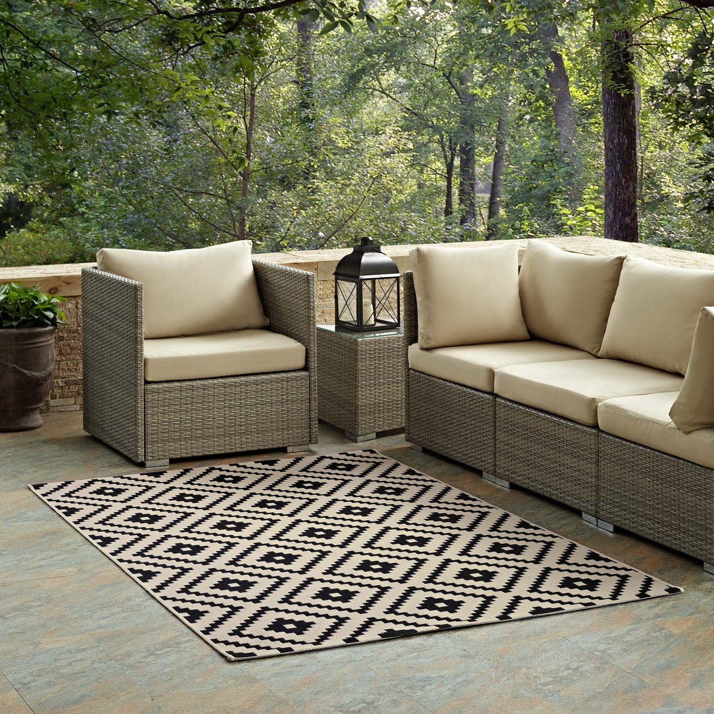 Perplex Geometric Diamond Trellis 4x6 Indoor and Outdoor Area Rug, Black Beige, 23085