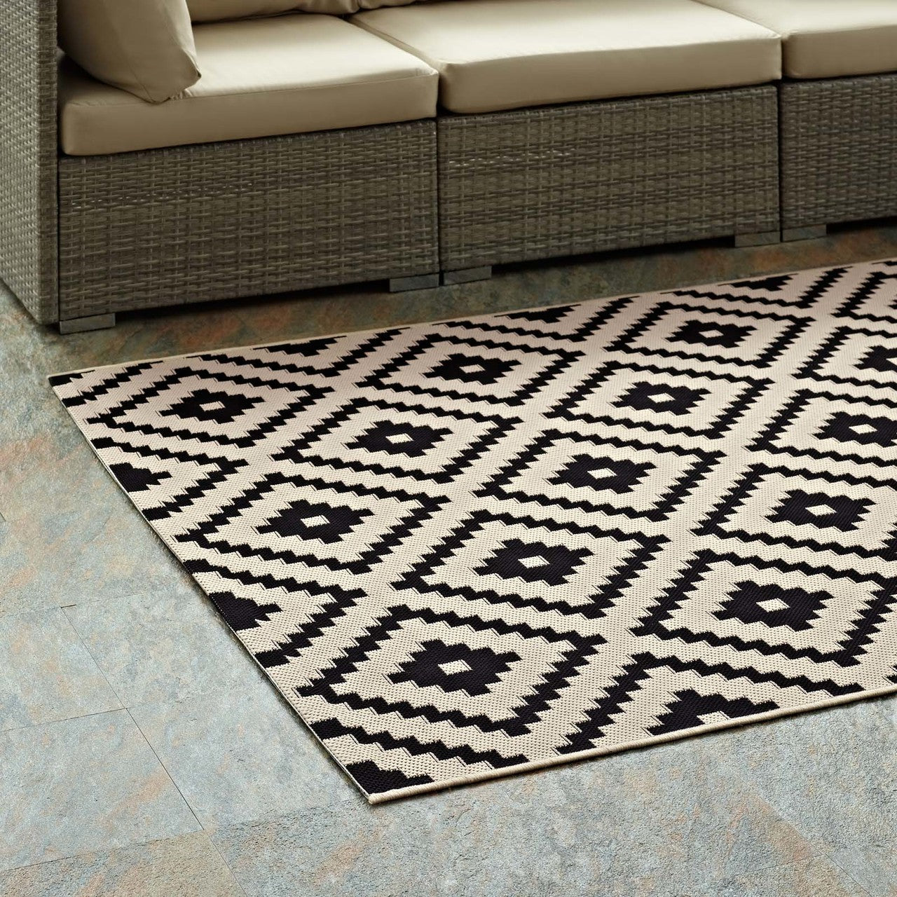 Perplex  Geometric Diamond Trellis 5x8 Indoor and Outdoor Area Rug, Fabric, Multi Beige 14915