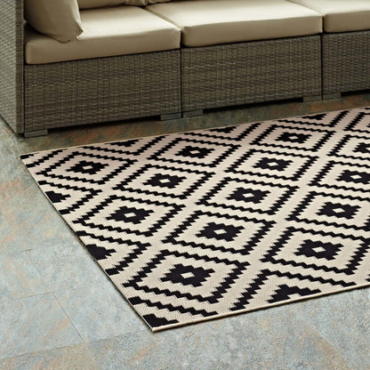 Perplex  Geometric Diamond Trellis 8x10 Indoor and Outdoor Area Rug, Fabric, Multi Beige 14916