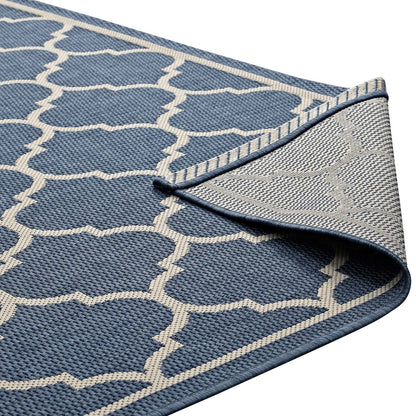 Avena Moroccan Quatrefoil Trellis 8x10 Indoor and Outdoor Area Rug, Fabric, Multi Blue 14922
