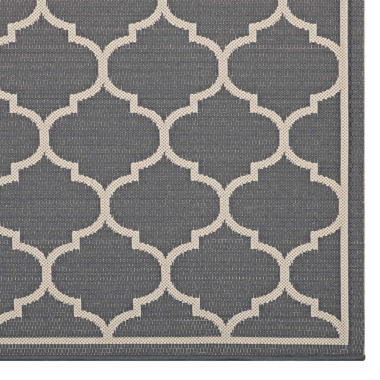 Avena Moroccan Quatrefoil Trellis 4x6 Indoor and Outdoor Area Rug, Grey Gray and Beige, 23091
