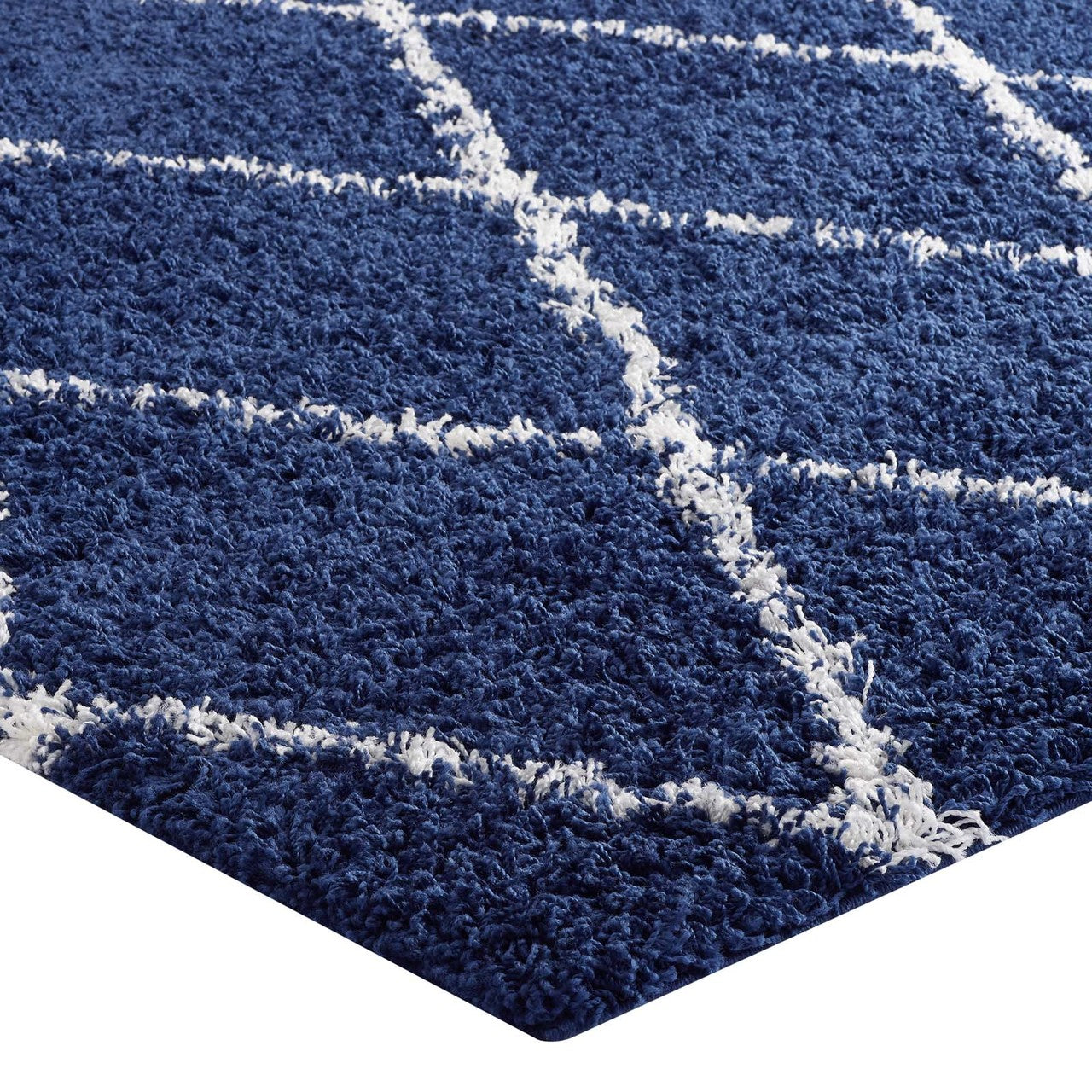 Toryn Diamond Lattice 5x8 Shag Area Rug, Fabric, Multi Navy Blue 14973