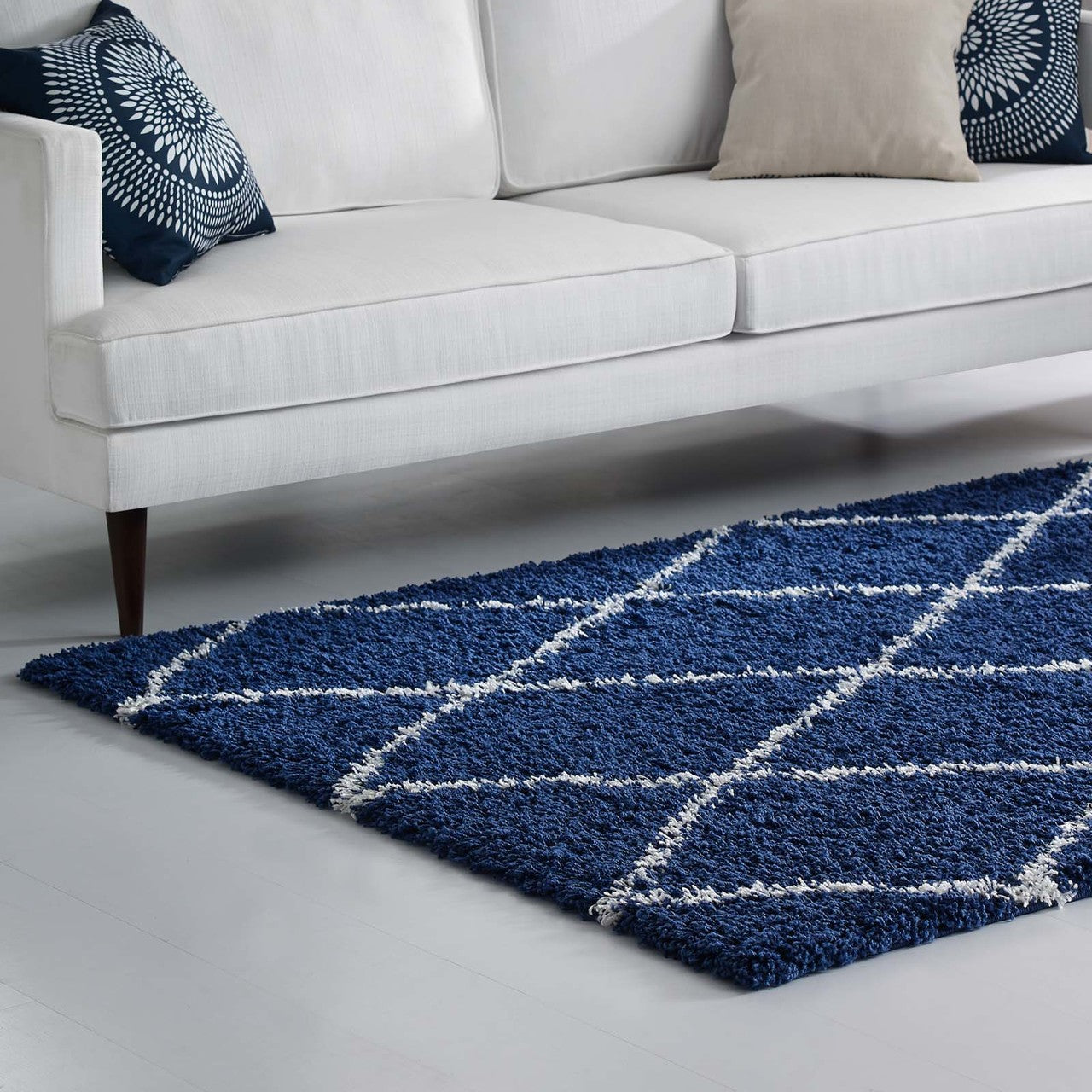 Toryn Diamond Lattice 5x8 Shag Area Rug, Fabric, Multi Navy Blue 14973