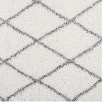 Toryn Diamond Lattice 5x8 Shag Area Rug, Fabric, Multi Ivory White 14977