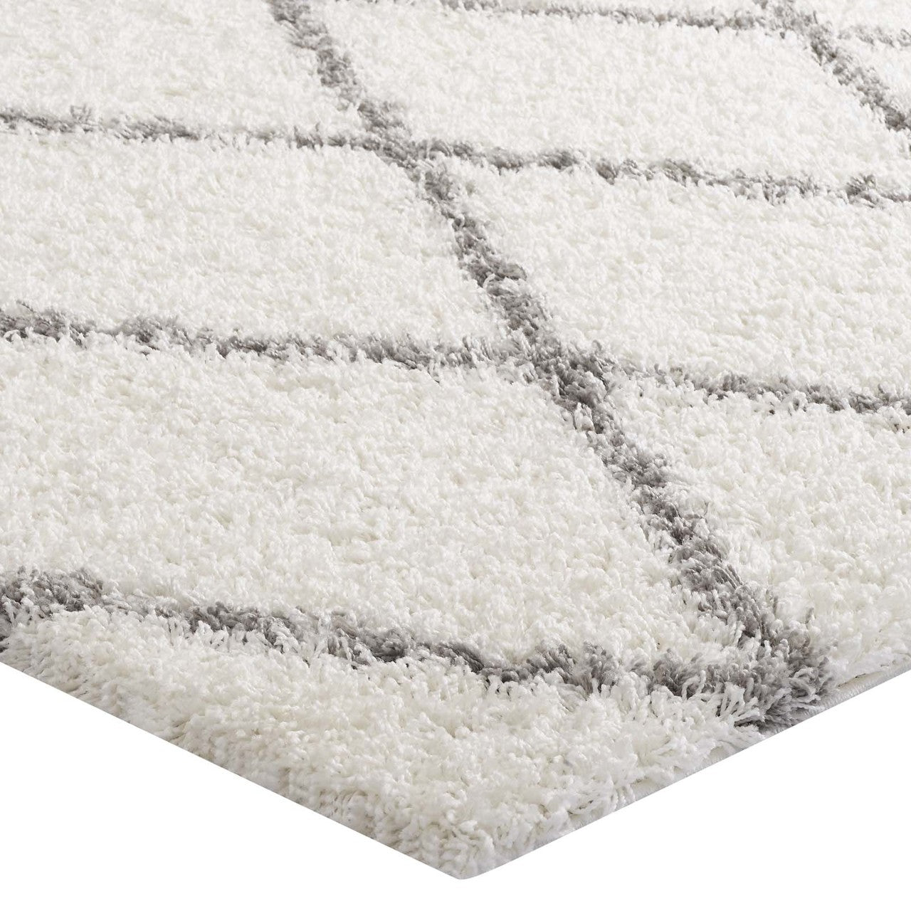 Toryn Diamond Lattice 8x10 Shag Area Rug, Fabric, Multi Ivory White 14978