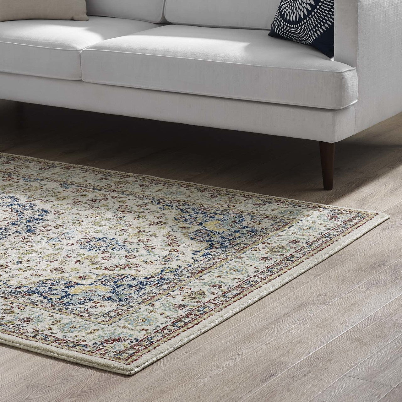 Meryam Distressed Persian Medallion 5x8 Area Rug, Fabric, Multi Colorful 14999